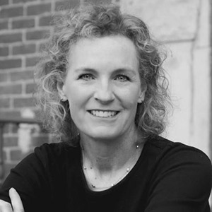 Demo mortgage advisor portrait